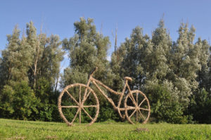 Slamnati-bicikli-na-ruti-Osijek-Sombor